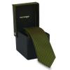 Keskeny, zöld színű nyakkendő díszdobozban